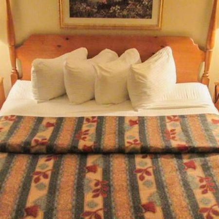 Magnuson Grand Pioneer Inn And Suites Есканаба Екстер'єр фото