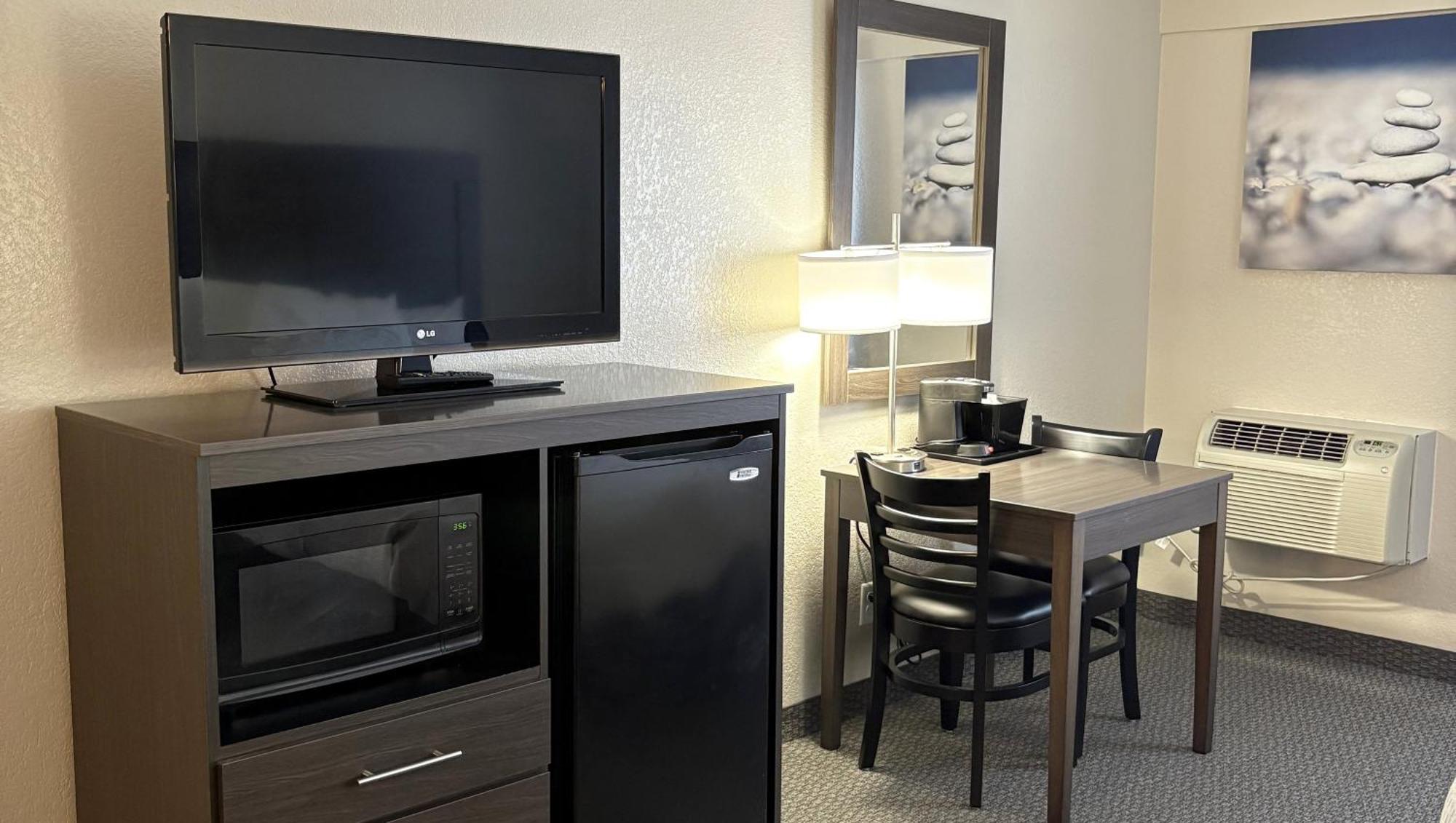 Magnuson Grand Pioneer Inn And Suites Есканаба Екстер'єр фото