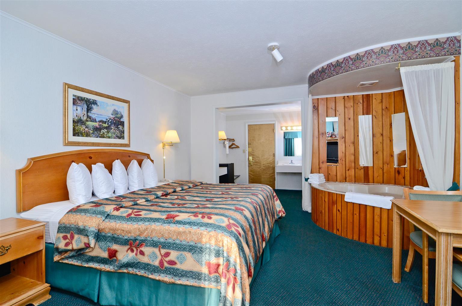 Magnuson Grand Pioneer Inn And Suites Есканаба Номер фото
